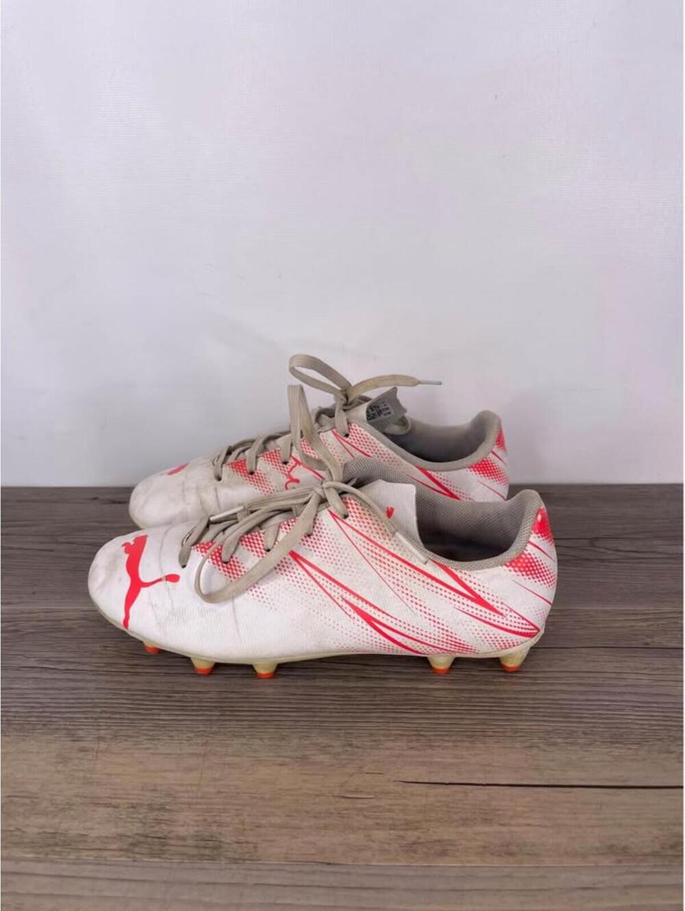 Puma Ultra Play FG/AG Soccer Cleats Size US 4